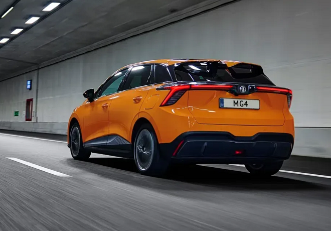 سيارة MG4 موديل 2025