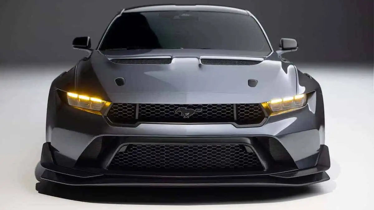 فورد موستانج 2025