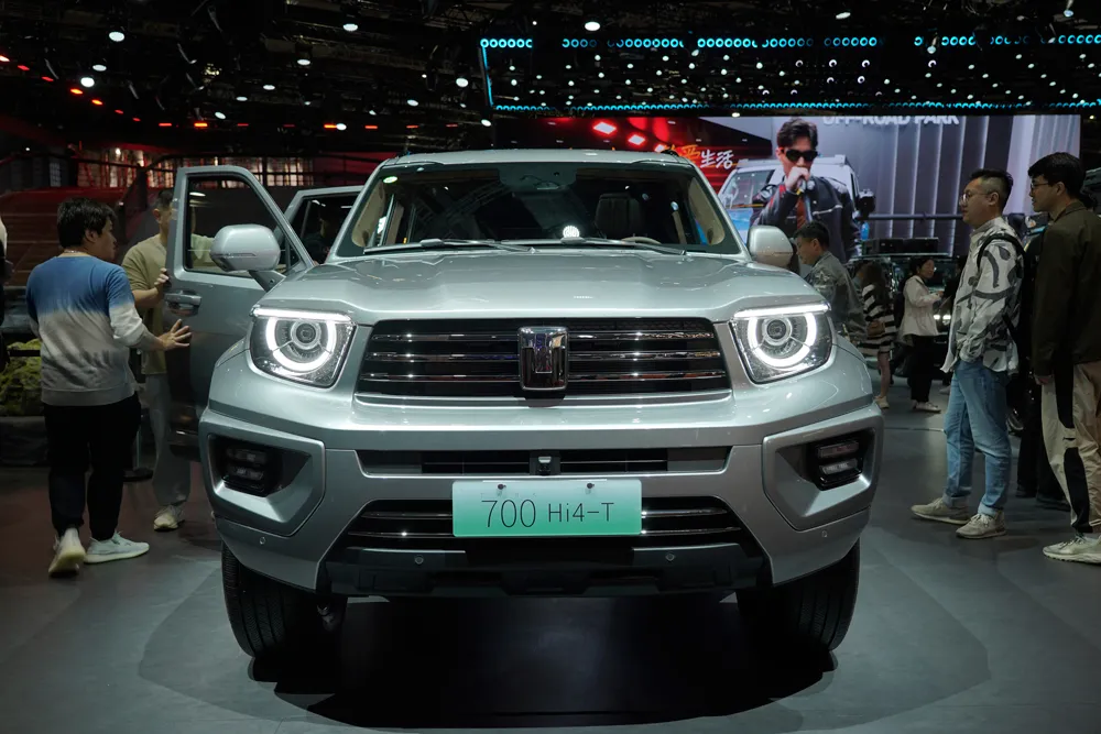 سيارة Tank 700 موديل 2025 الجديدة
