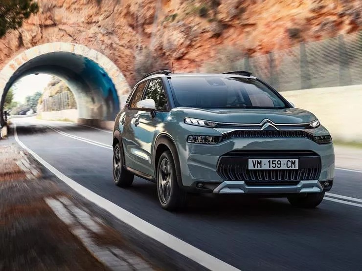 أسعار ومواصفات ستروين C3 آير كروس