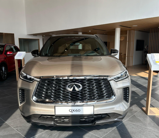 إنفينيتي QX60 موديل 2025 الجديدة