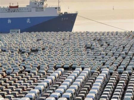 سيارة كهربائية صينية